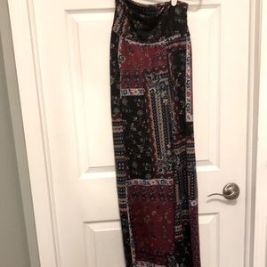 loose flare legged pants